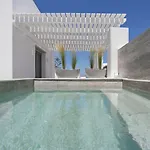 Barbarigos Luxury נאוסה