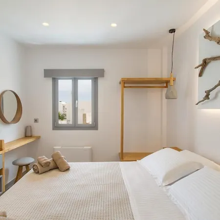 Barbarigos Luxury Apartment Naousa (Paros)